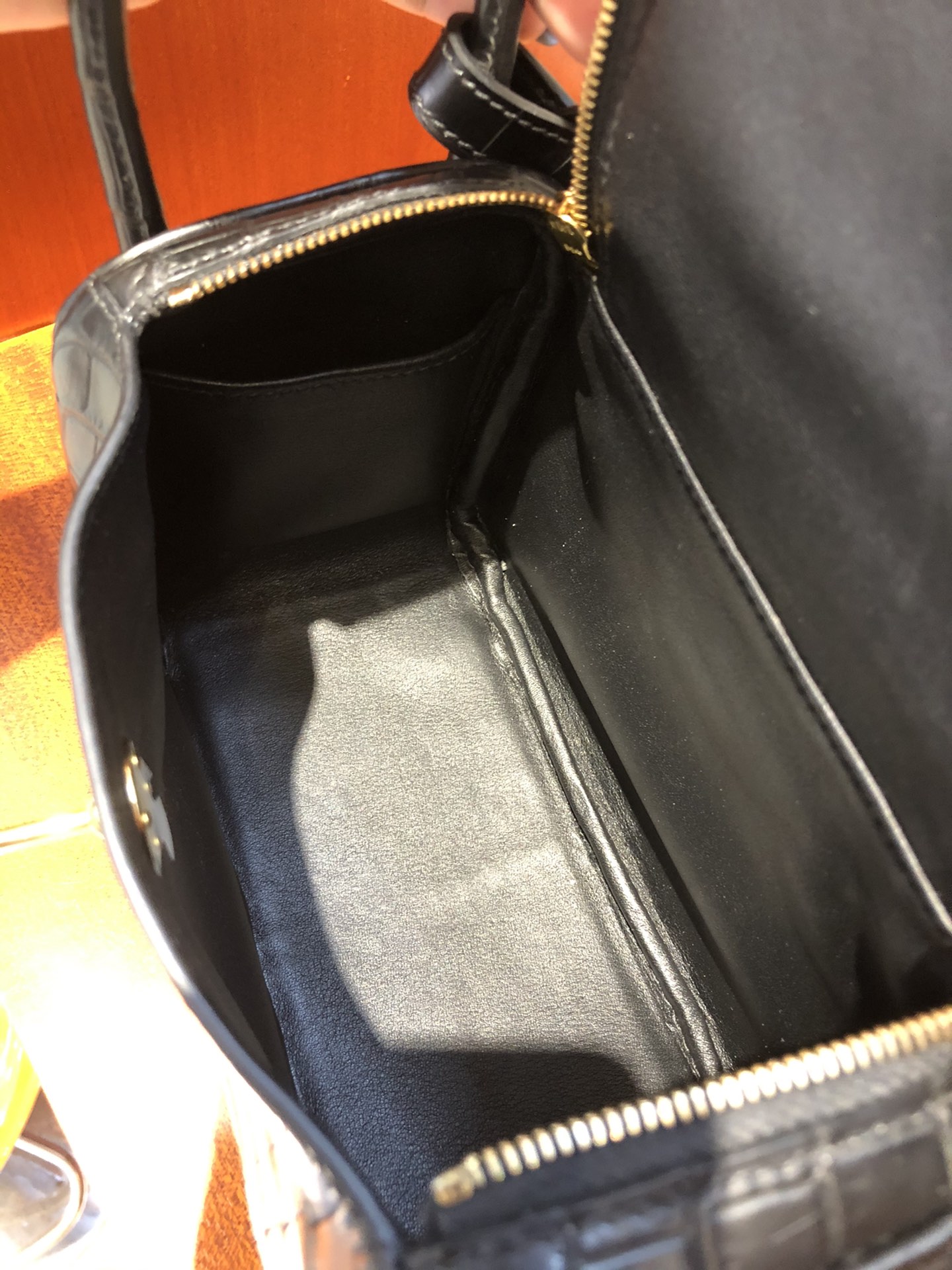 에르메스 미니 린디백 블랙 금장 악어가죽